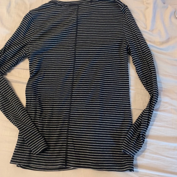 Long sleeve striped shirt - Picture 3 of 3